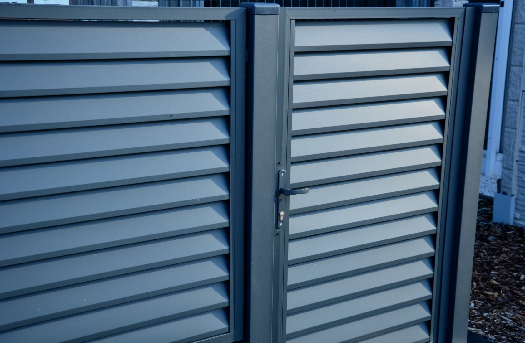 ogrodzenie żaluzjowe